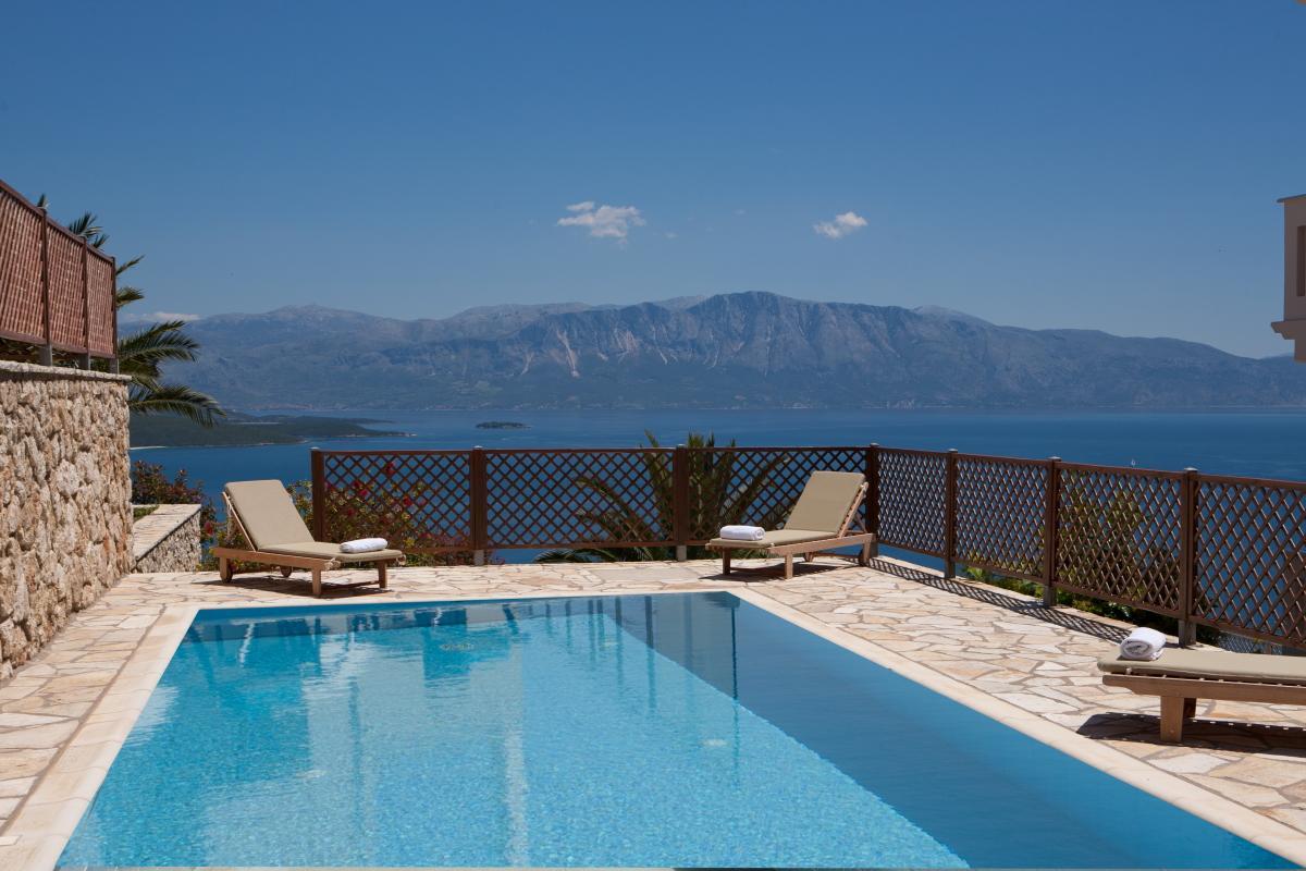 Villa Aeropi Nikiana Exteriör bild